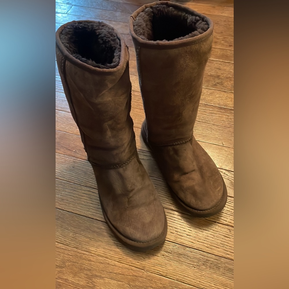 Ugg Brown classic tall boots size 6 women